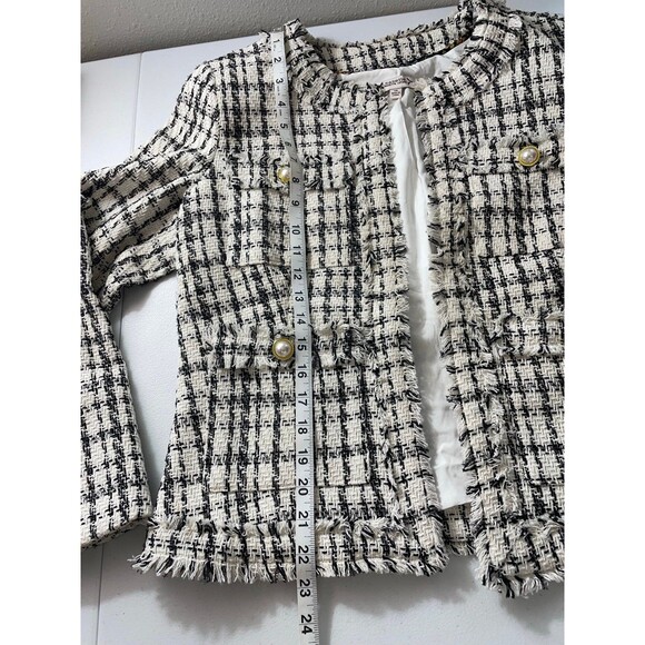 Chic Tweed Pearl Button Crop Jacket | Black White Plaid Bouclé Blazer S - Picture 9 of 9